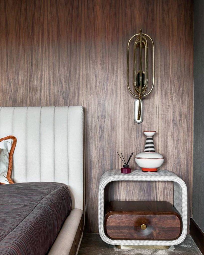 LOOKING FOR THE PERFECT VINTAGE DUE FOR YOUR MID-CENTURY BEDROOM?