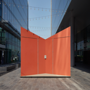 Cosentino and ANARCHITECT unveiled the slow-tech public installation ‘Context Reflections’ at Dubai Design Week 2021