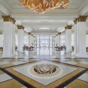 Why is Palazzo Versace a luxurious home away from home?