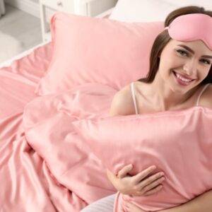 أنواع ملاءات السرير: اختيارات مثالية لراحة وأناقة في غرف النوم