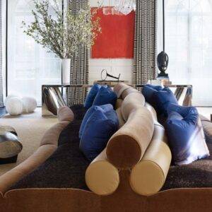 Exuding Refinement and Elegant Simplicity