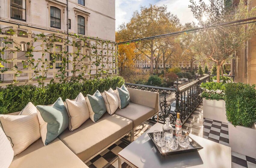 knightsbridge townhouse