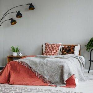 الوسائد اكسسوارات منزلية قادرة على تلوين الديكور وتفخيمه