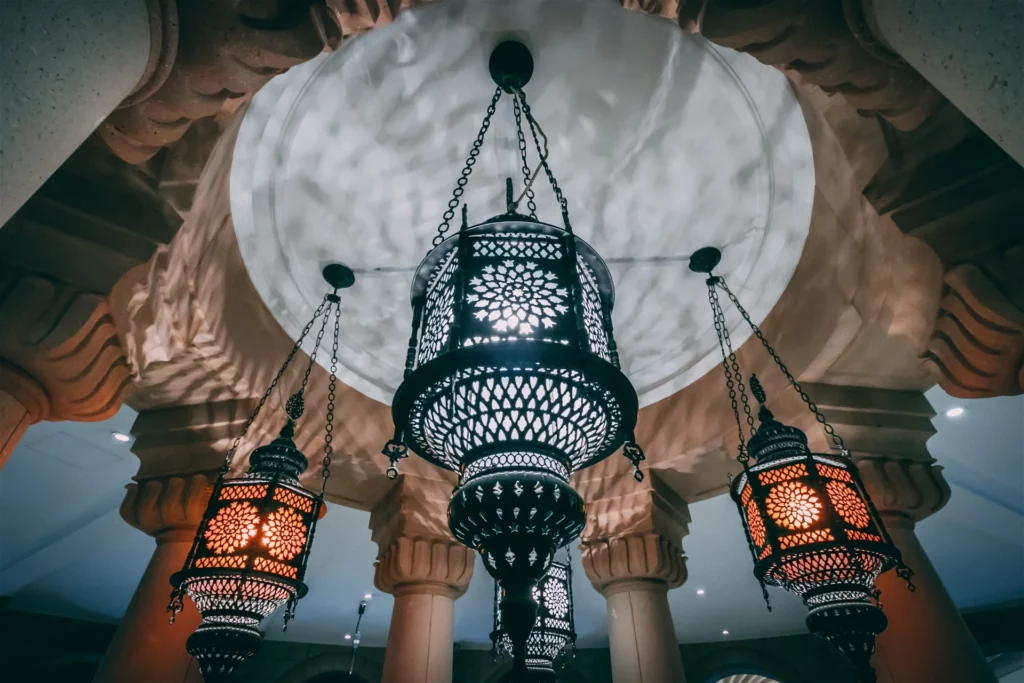 Arabic Interior Design 7 zahid lilani bnjHJO3c5uM unsplash min scaled 1