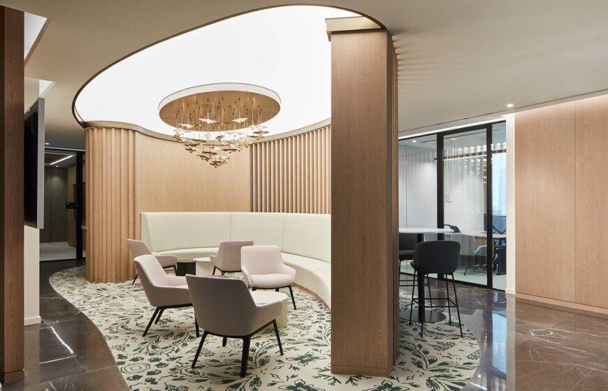 SAY Studio Unveils New Inspiring Workspace for Reliance International in DIFC