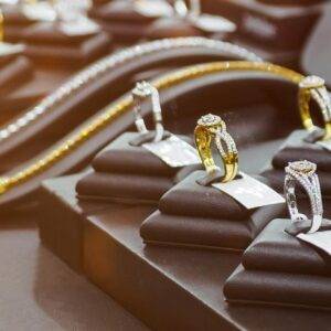 ديكورات محلات ذهب .. سحر الأناقة والرفاهية