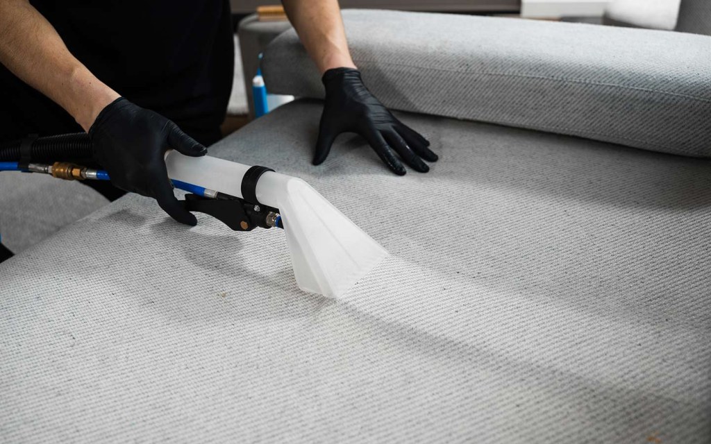 طرق تنظيف كنب