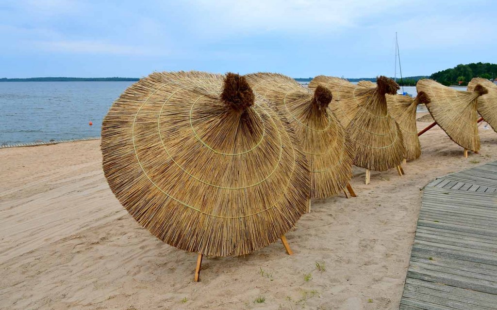 مظلات خيزران